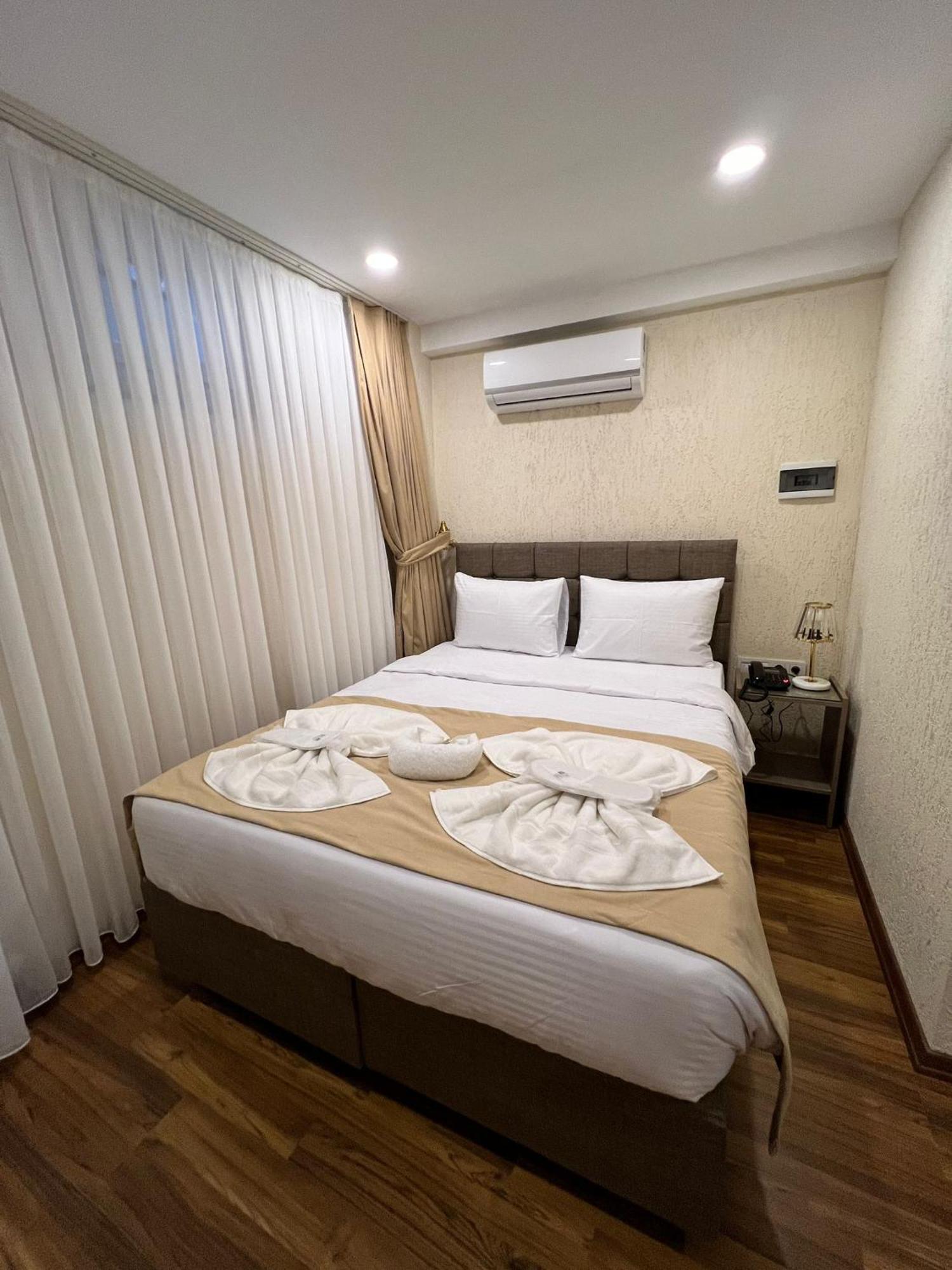 Taksim Nacre 360 Suit Estambul Exterior foto