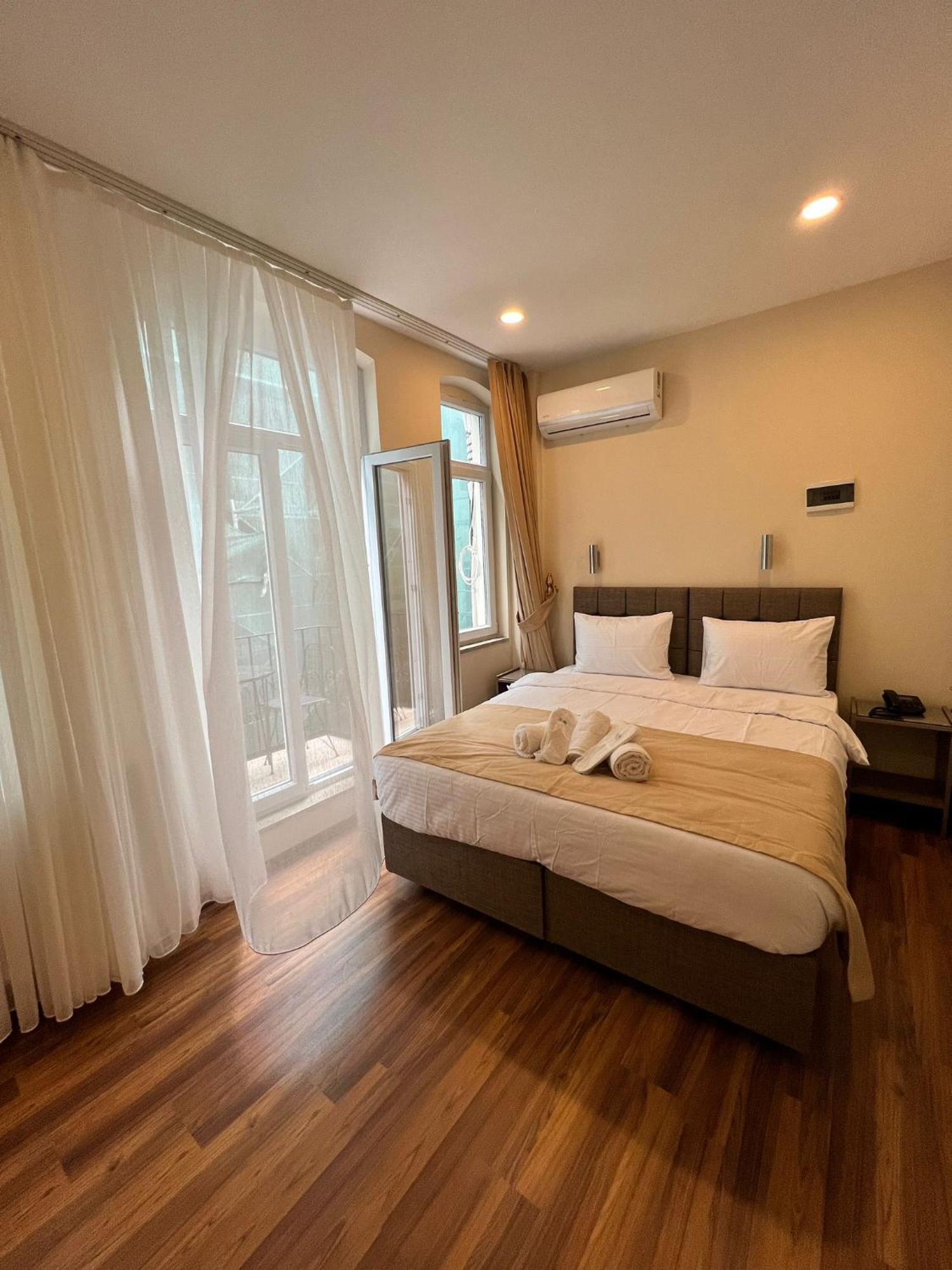 Taksim Nacre 360 Suit Estambul Exterior foto