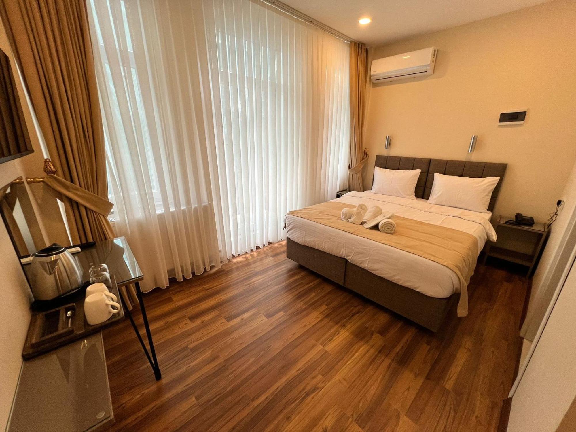 Taksim Nacre 360 Suit Estambul Exterior foto